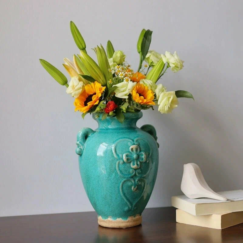 HOME FLOWER AND VASES